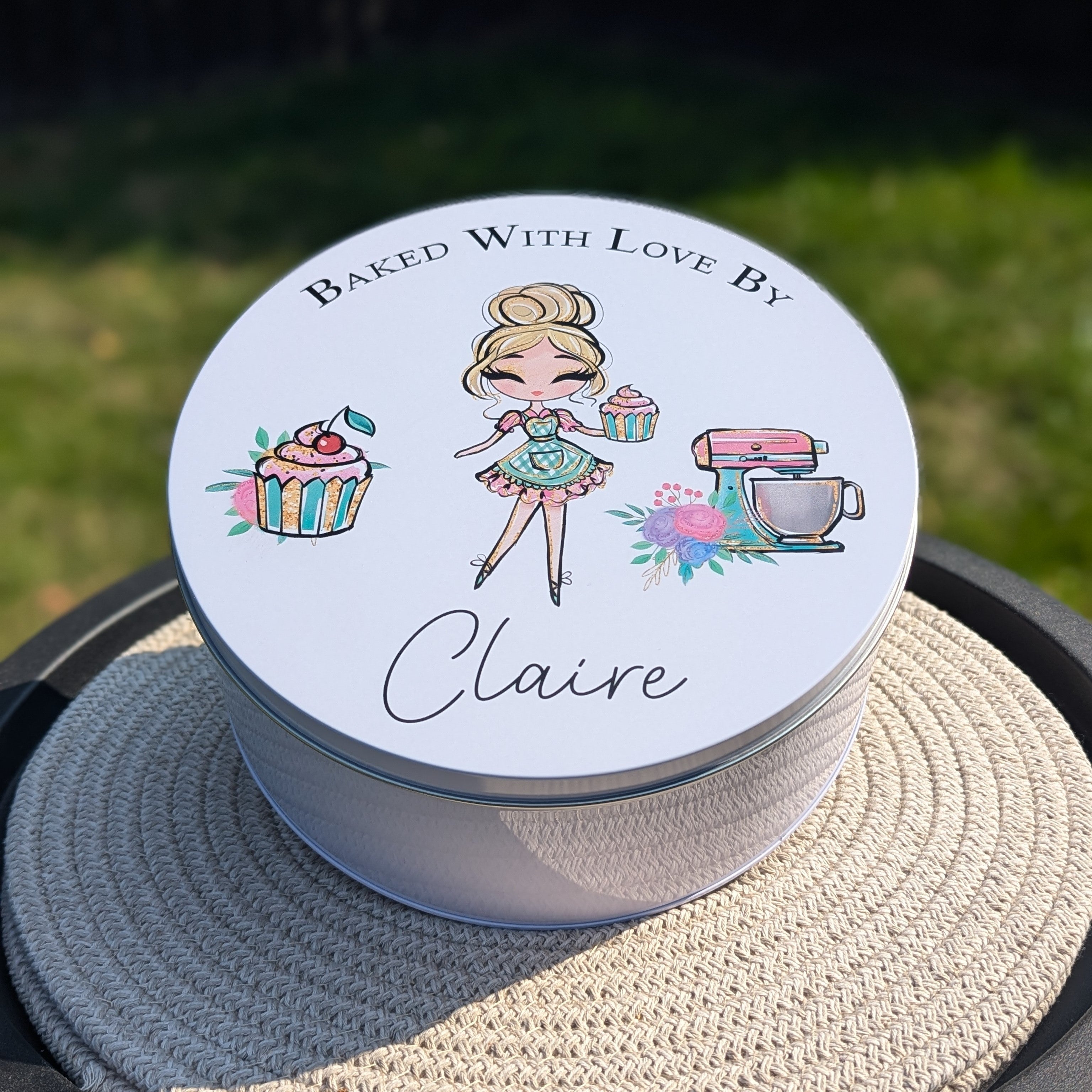 Claire Glitter Girl Large Cake Tin