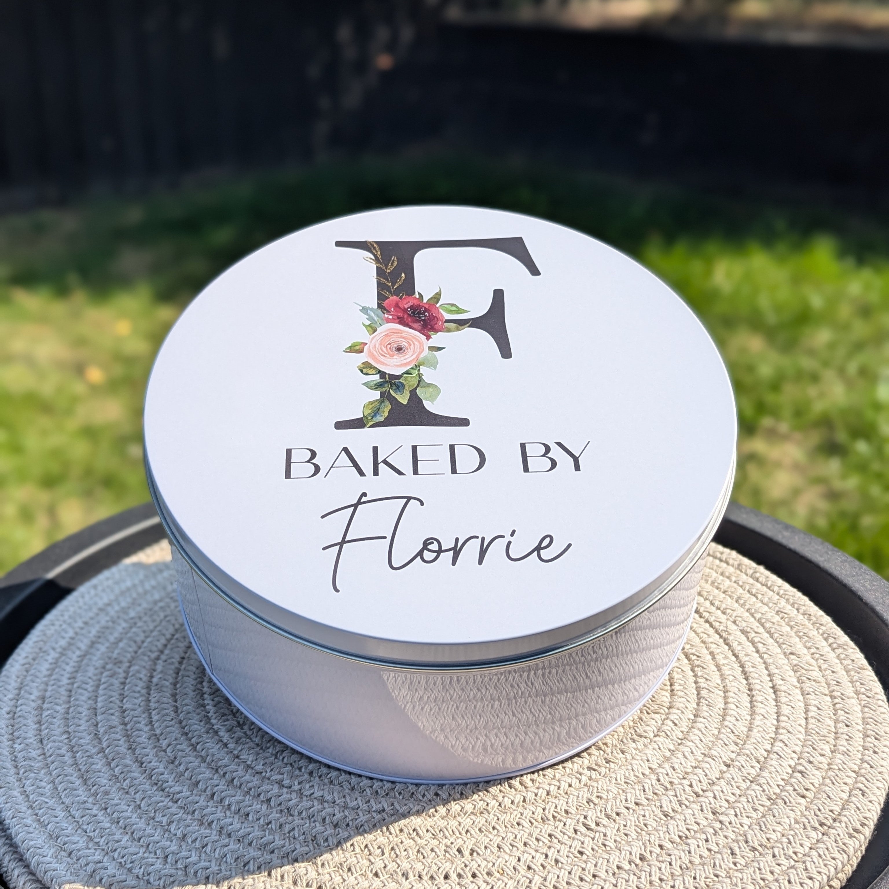 Florrie Initial Large Cake Tin