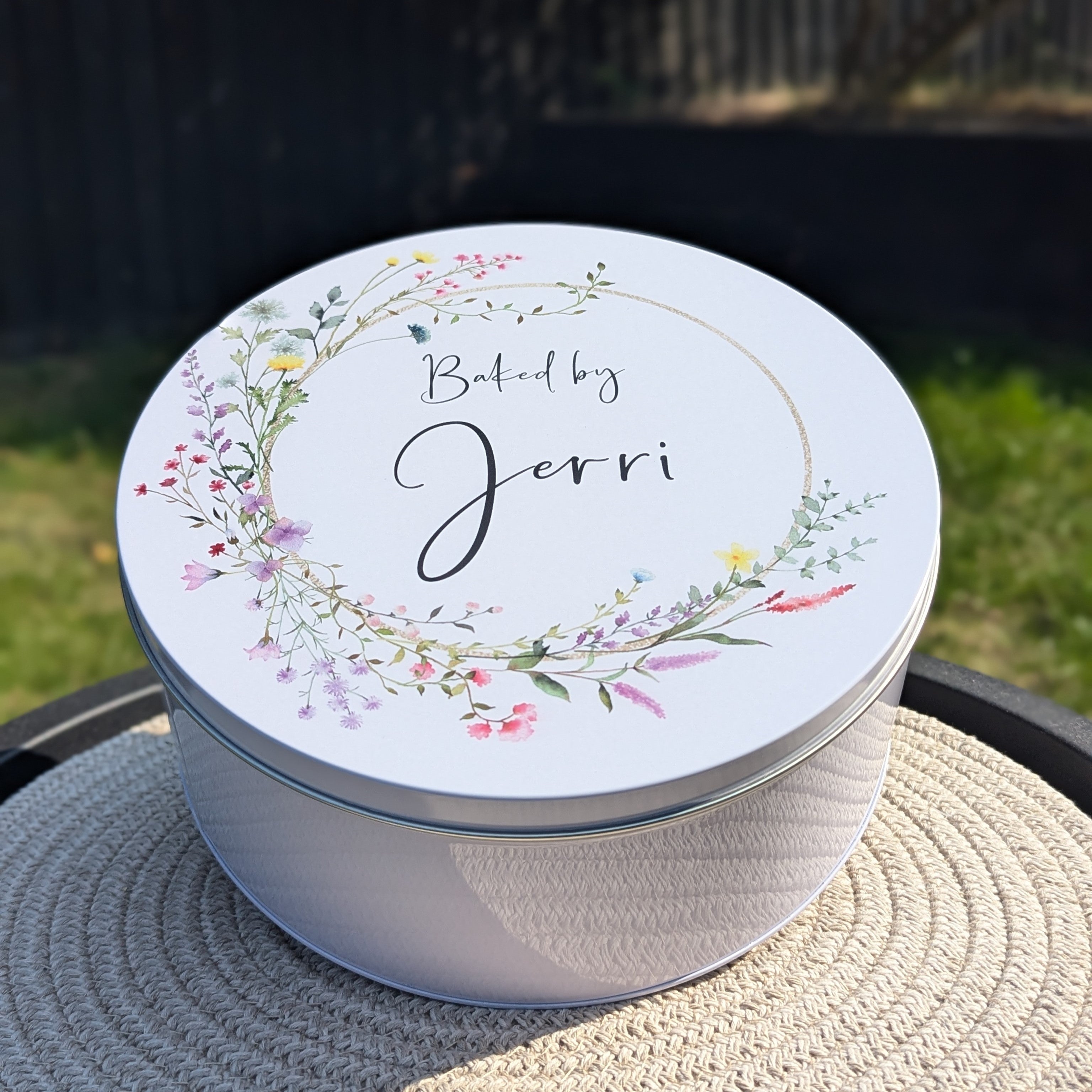 Jerri Wildflowers Large Cake Tin