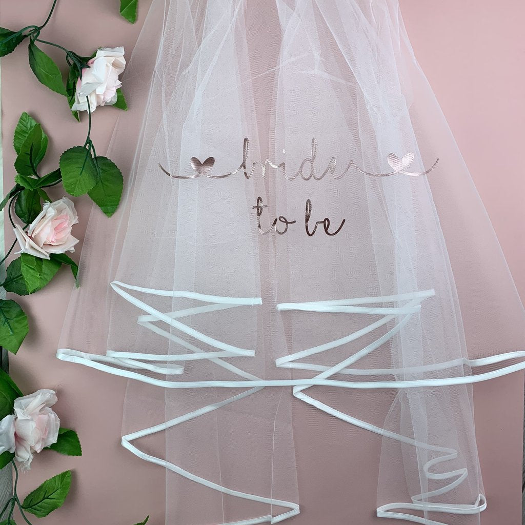 Hen Party Veil With Hearts - Lavender Eight