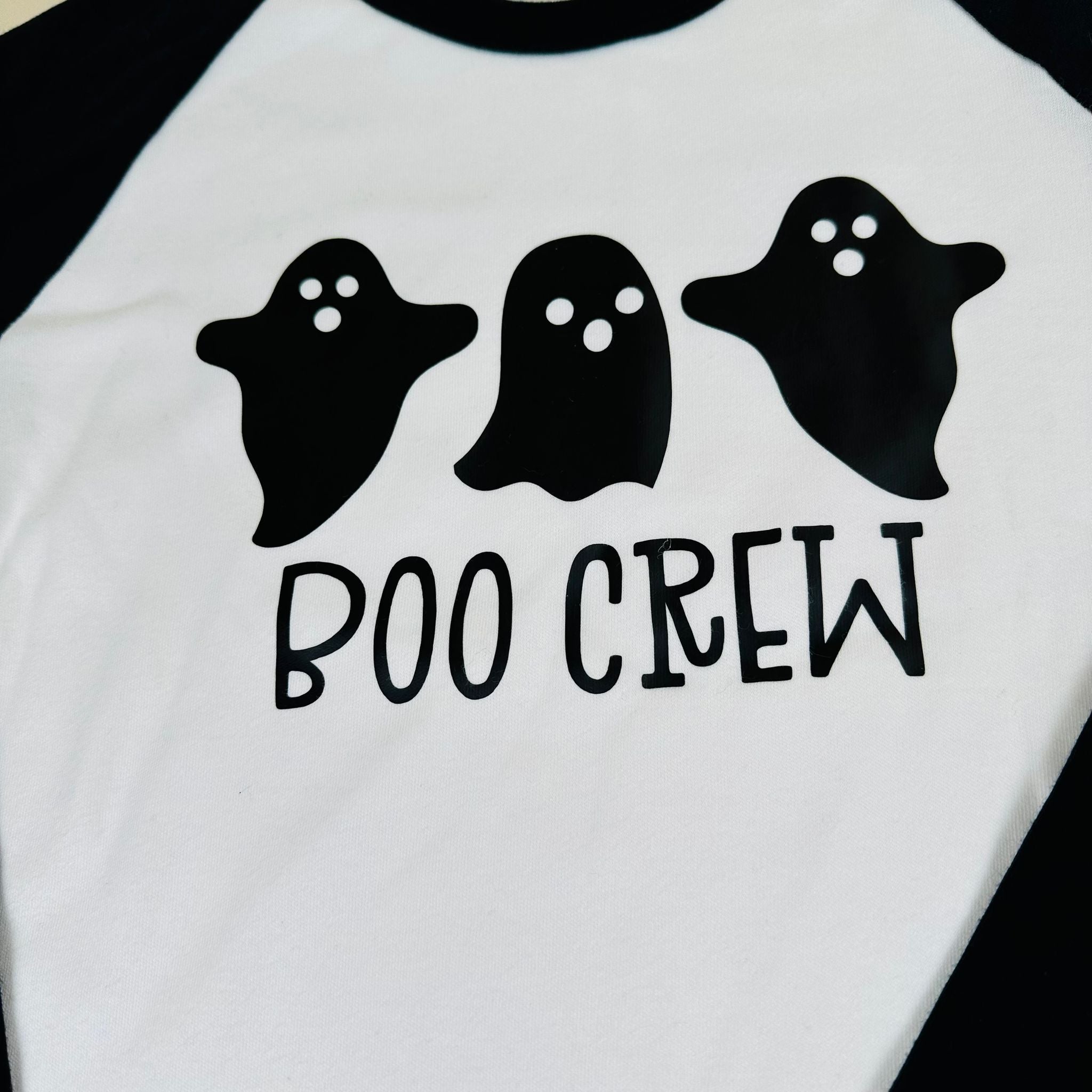 Boo Crew Raglan Tee: Hauntingly Cute Halloween Fashion