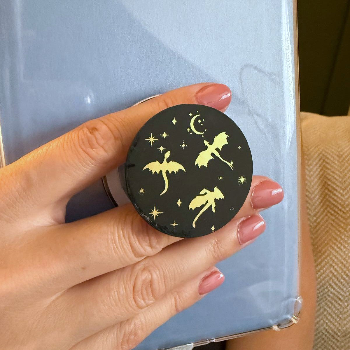 Dragons Phone or Kindle Grip