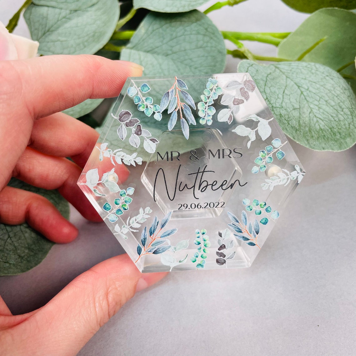 Eucalyptus Acrylic Wedding Ring Box